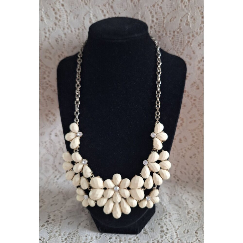 EUC Cream & Rhinestone Floral Statement Bib Necklace With Gold Tone Chain - Picture 1 of 4